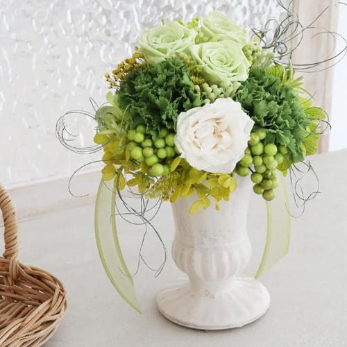 プリザーブドフラワー Magnifique(マニフィーク)　(クリアケース付き)