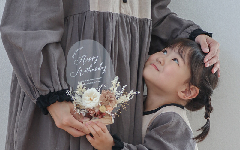 プリザーブドフラワーメッセージアクリルボード