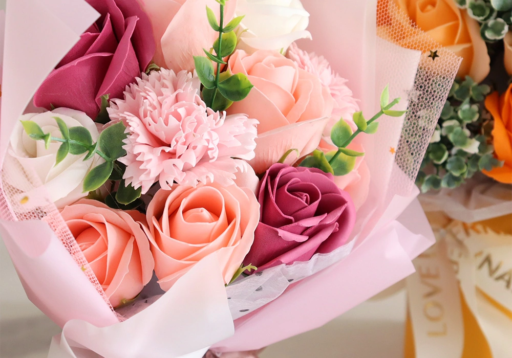 枯れずに長く楽しめるお花