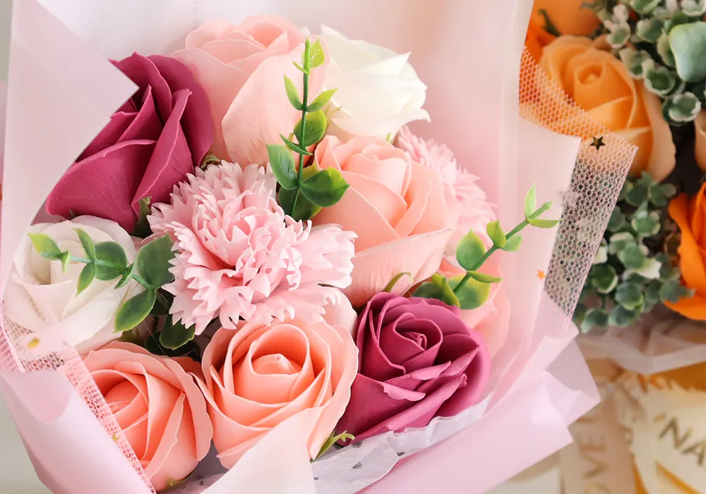 枯れずに長く楽しめるお花