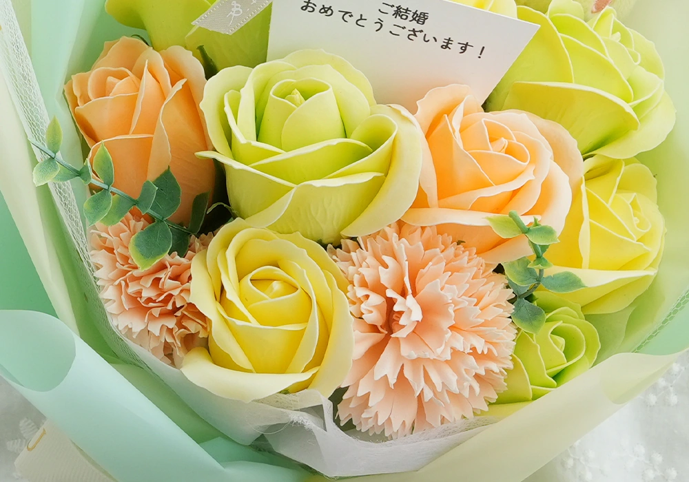 枯れずに長く楽しめるお花